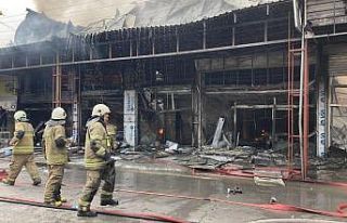 Sanayi sitesindeki yangın kontrol altına alındı