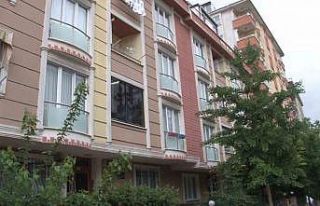 Sancaktepe’de 5 yaşındaki çocuk 3’üncü kattan...