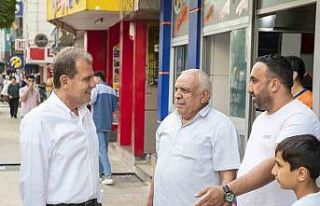 Seçer, esnafla bir araya geldi