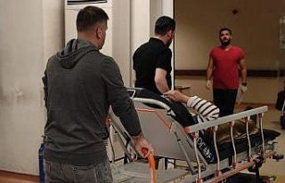 Siirt’te tarım aracı devrildi: 5 yaralı