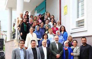 Silpagar, Çiftlikköy Halk Eğitim Merkezi sergisini...