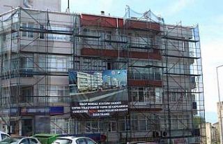 Sinop Saat Kulesi’ne komşu binalar tek renk olacak