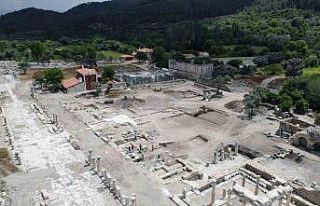 Stratonikeia’nın gizemli meydanının sırrı çözülüyor