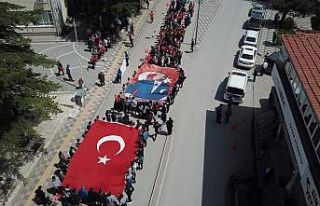 Şuhut’ta ‘Gençlik Yürüyüşü’