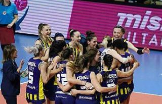 Sultanlar Ligi Final etabı 3. maçında Fenerbahçe...