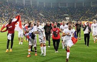 Süper Lig’de şampiyon Galatasaray
