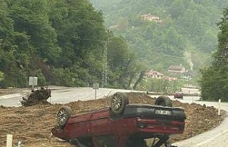 Takla atarak durabildi