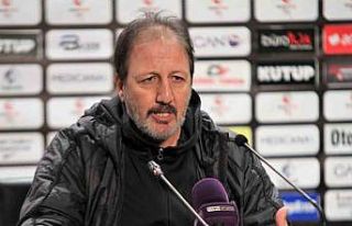 Taner Taşkın: “İlk devre oynanan oyunda oyunu...