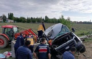 Tarım işçilerini taşıyan minibüs devrildi: 1...