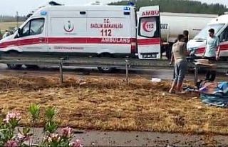 Tarım işçilerini taşıyan minibüs hafriyat kamyonu...