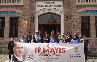 Tarsus Belediyesi köy okullarındaki öğrencileri...