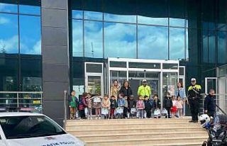 Tekirdağ’da anaokulu öğrencilerine trafik eğitimi...