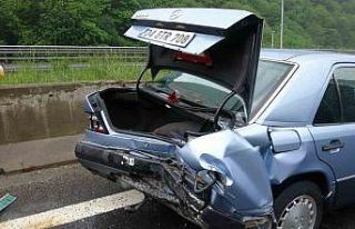 TEM’de zincirleme kaza: 2 yaralı