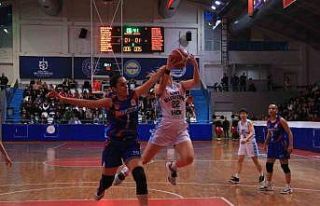 TKBL Play-Off: İzmit Belediyespor: 97 - Antalya Güneşi:...