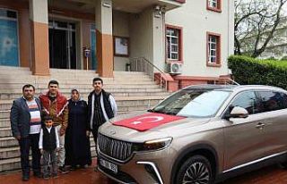 Togg, asker uğurlamasında konvoy başı oldu