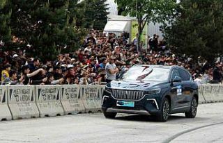 TOGG pistlerin tozunu aldı