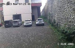 Trabzon’da bir sitenin istinat duvarı böyle çöktü,...