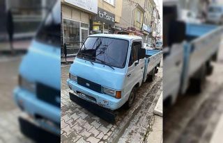 Trafikten men edilen araçla polise yakalandı