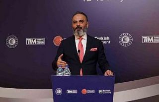 “Türk çimento sektörü ihracatı azaltmadan iç...