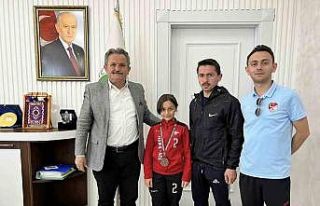 Türkiye 3. olan Aksu’ya Başkan Koloğlu’dan...