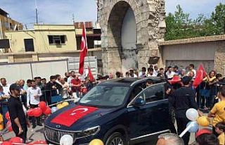 Türkiye’nin otomobili TOGG, Erzin’de görünücüye...