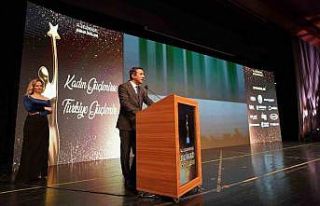 UEDAŞ, Yılın Kadınını Destekleyen Şirketi seçildi