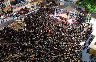 Uğur Işılak’tan unutulmayacak Kestel konseri