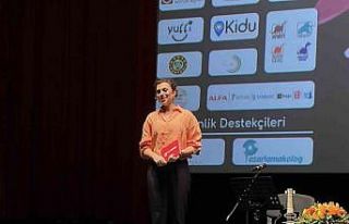 Uzmanlar ve ebeveynler MomTalks’ta bir araya geldi