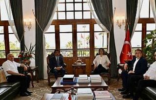 Vali Becel ve Başkan Savran Hatay’da