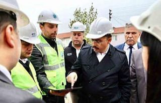 Vali Dr. Kızılkaya okul inşaatlarını inceledi