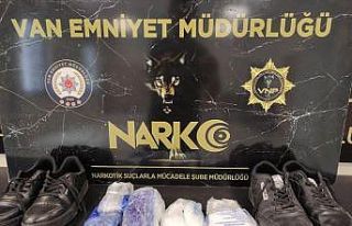 Van’da 2 kilo 115 gram metamfetamin ele geçirildi