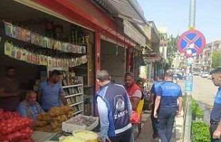 Viranşehir’de kaldırım işgali denetimi