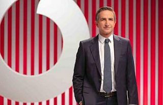 Vodafone servis gelirlerini 25.5 milyar TL’ye çıkardı