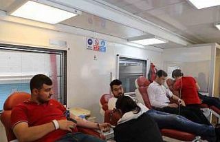 Yahşihan Belediyesi personelinden Türk Kızılayı’na...