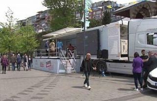 ’Yarısı bizden’ kampanya tırı Üsküdar’da...