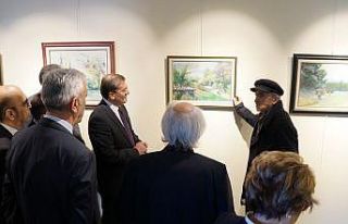 Yazar Nail Tan resim koleksiyonunu Kastamonu Üniversitesine...