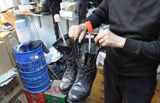 Yazlık ayakkabılara geçerken kışlık botlar bakım...