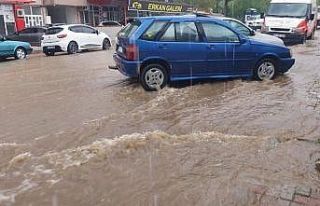 Yenice’de kuvvetli sağanak ve dolu yağışı etkili...