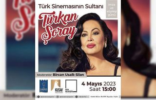 Yeşilçam’ın Sultanı Kuşadası’nda hayranlarıyla...