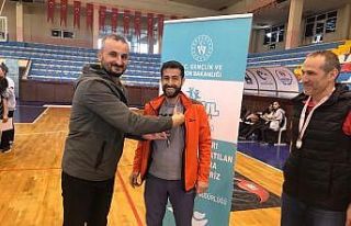 Yıldızlar basketbol bölge şampiyonası sona erdi