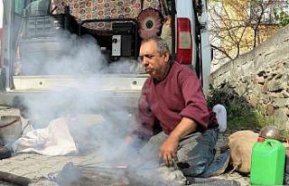 Yok olmaya yüz tutan kalaycılığı ‘seyyar’...