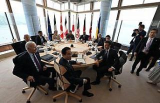 Zelenskiy: "Bakhmut hala Ukrayna kontrolünde"