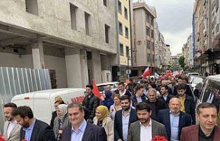 Zeytinburnu’nda gerçekleştirilen sevgi yürüyüşüne...