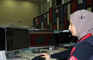 112 Acil Çağrı Merkezini arayarak ’Domatesi nereden...