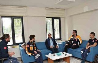 112 Acil Sağlık Hizmetleri istasyonlarındaki personeller...