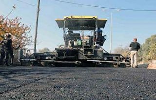 40 mahallede yol çalışması