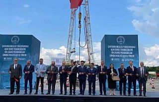 55 metrelik sondaj kulesinde uygulamalı derslerle...