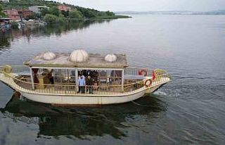 70 yıl sonra bir ilk... Haliç’ten çıktı, Uluabat...