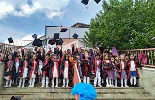 85. Yıl Zübeyde Hanım Anaokulunda yılsonu heyecanı