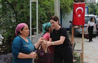 Adanalı kadın sanayiciler, kadın depremzedelerle...